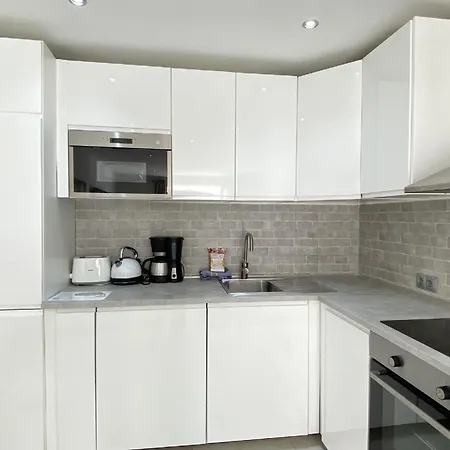 Fuer 4 Personen Ca 90 Qm In Nerja, Andalusien Costa Del Sol Nerja
